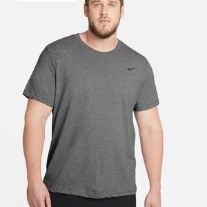 Nike Dri-FIT Men's Training T-Shirt 2X-Tall